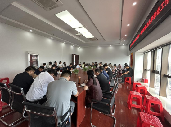 emc�ױ���(�й���½)�ٷ���վ